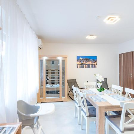 Eternity Apartmanhaz Кестхей Экстерьер фото